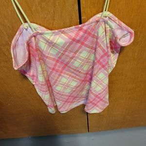 Brand new top, never worned spaghetti strap crop top
